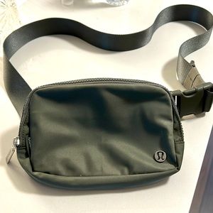 Lululemon mini bag